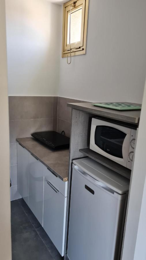 2P Entierement Climatise I Bien Insonorise I Wifi I A 300 M De La Mer I Restaurants Commerces Et Transports A 5Mn A Pied I Ideal 2 Personnes I Possibilite 4 Avec Canape Lit De Qualite I Tres Belle Douche Cagnes-sur-Mer Exterior foto
